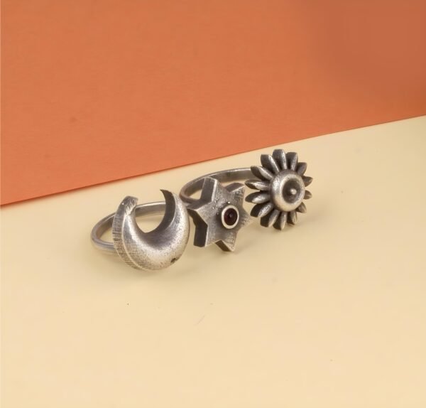 Silver Replica Chand Sitara 3 Finger Ring - Image 3