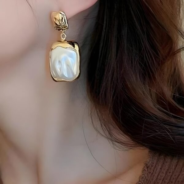 Korean Pearl Earrings - Image 2